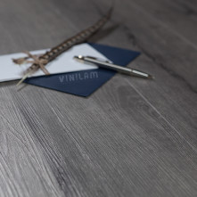 Вінілова плитка ПВХ Vinilam click 3,7 mm Дуб Гранада замок | 33999 Вінілова плитка ПВХ Vinilam click 3,7 mm Дуб Гранада замок | 33999