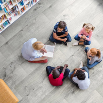 Виниловая плитка пвх Kronostep Wide 4V Дуб Мунлайт | Z198 Виниловая плитка пвх Kronostep Wide 4V Дуб Мунлайт | Z198