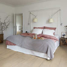 Ламінат EGGER Дуб Елва натуральний | EHL146 Ru (12 мм)